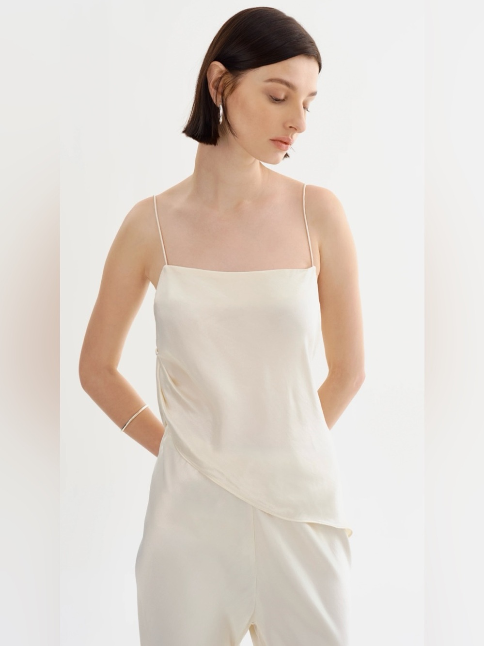 New! Lamarque Solange Draped Satin Cami 🤍 XXS NWT! - Picture 10 of 15